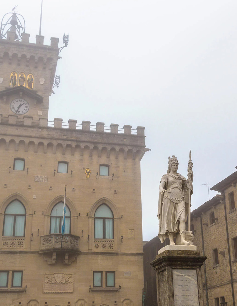 media.NovRSM_AdobeStock_136118591